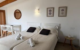 Venecia Apartments
